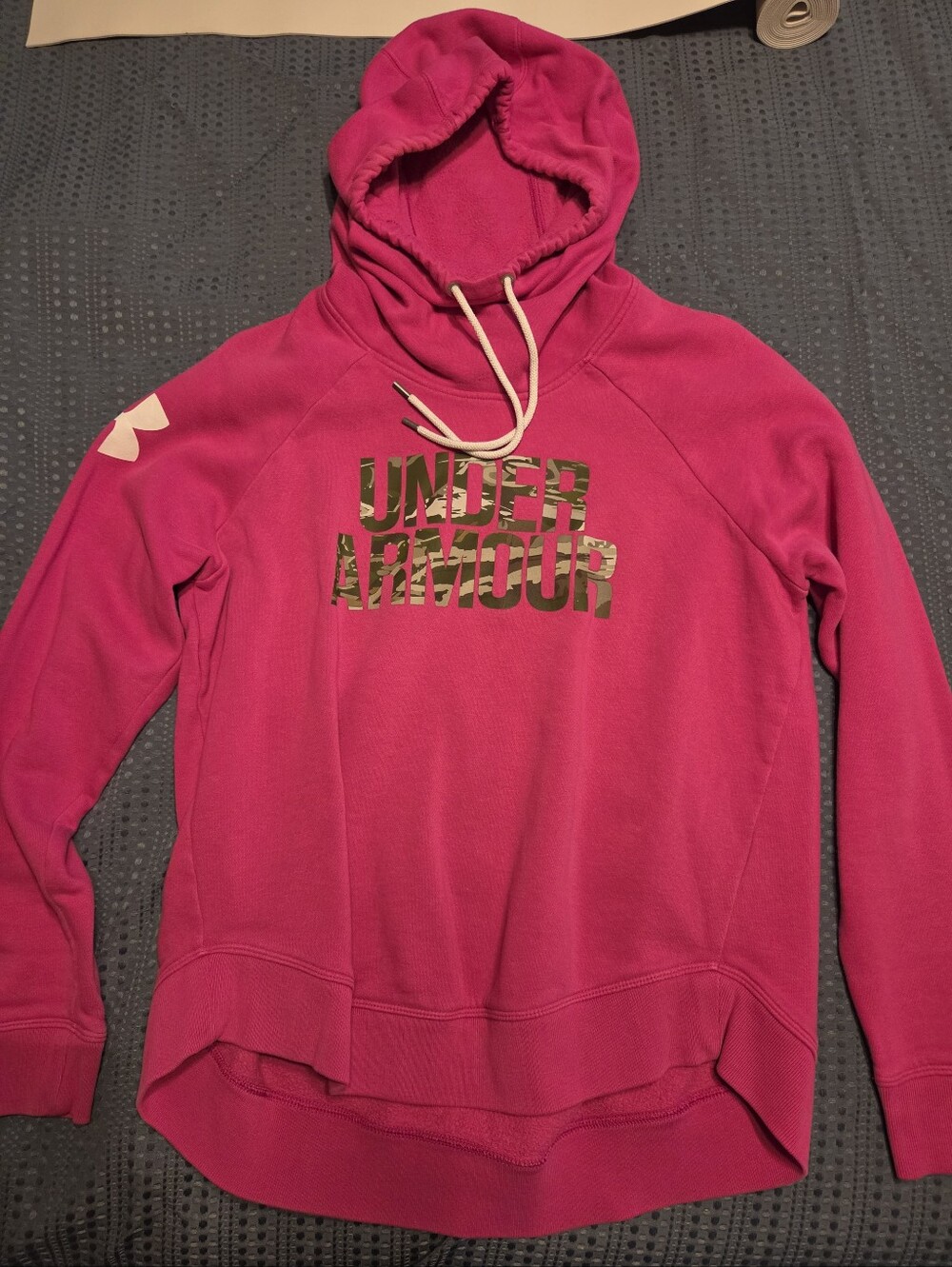 Under Armour Women's Hot Pink Hooded Pullover Sweatshirt